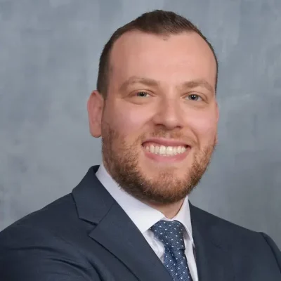 Dr. Shor Photo Dr. Shor Photo